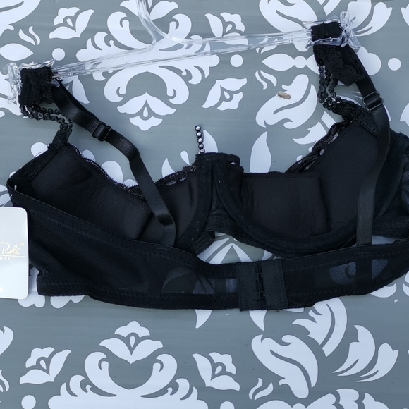 Rene Rofe Black Lace Half Coverage Bra - Picture 9 of 12